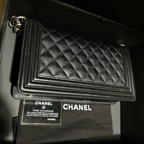 COPY - Chanel Caviar Quilted Medium Boy Flap Black - Picture 3 of 15